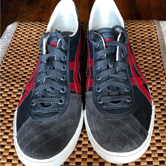 asics rotation 77 chambray sneaker